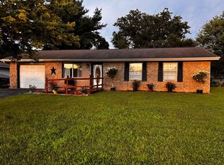 335 N Sycamore Dr, Ellettsville, IN 47429