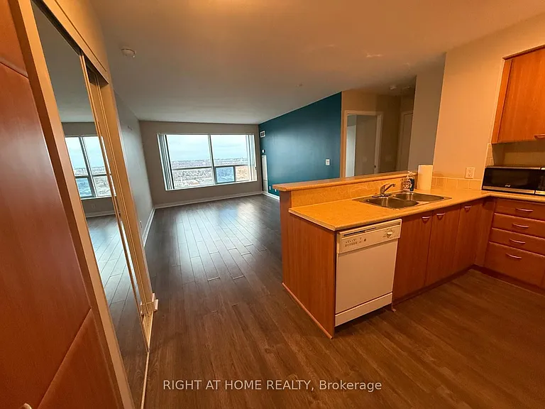 38 Lee Centre Dr #3507 — Photo 2