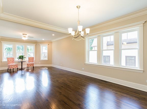 4th image of 520 S Highland Ave