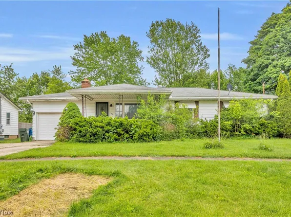 146 East St, Wellington, OH 44090