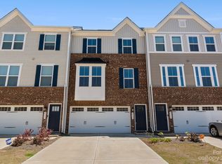 2537 Grantham Place Dr, Fort Mill, SC 29715