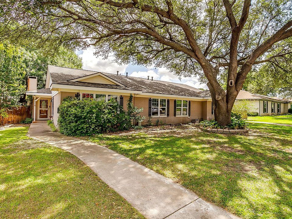 1st image of 4318 Segura Ct N