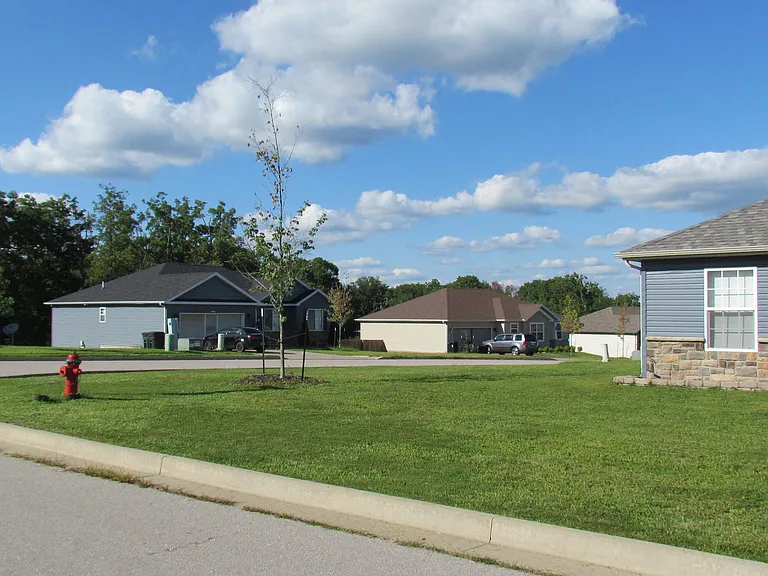 102 Granite Ct — Photo 28