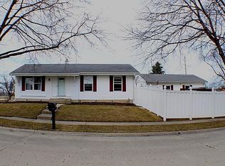 5434 68th St, Kenosha, WI 53142