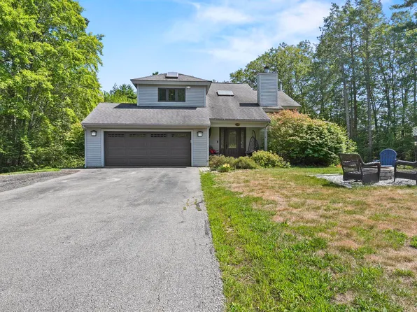 116 Harper Ridge Road, Hampstead, NH 03826