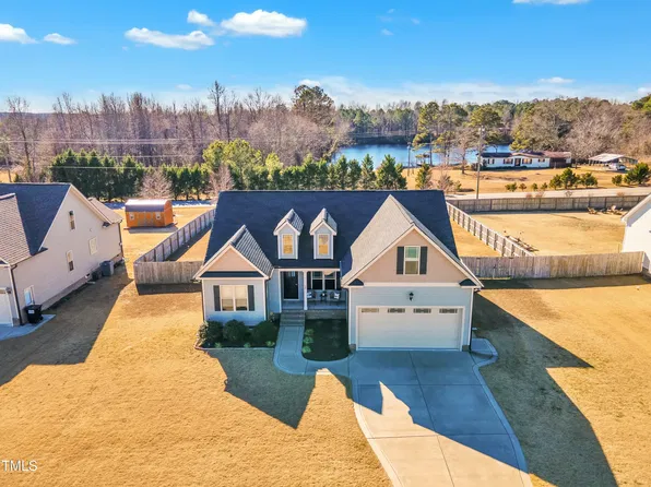 58 Grazing Meadows Dr, Angier, NC 27501