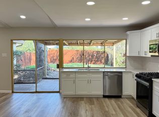 1807 Haymeadow, Carrollton, TX 75007