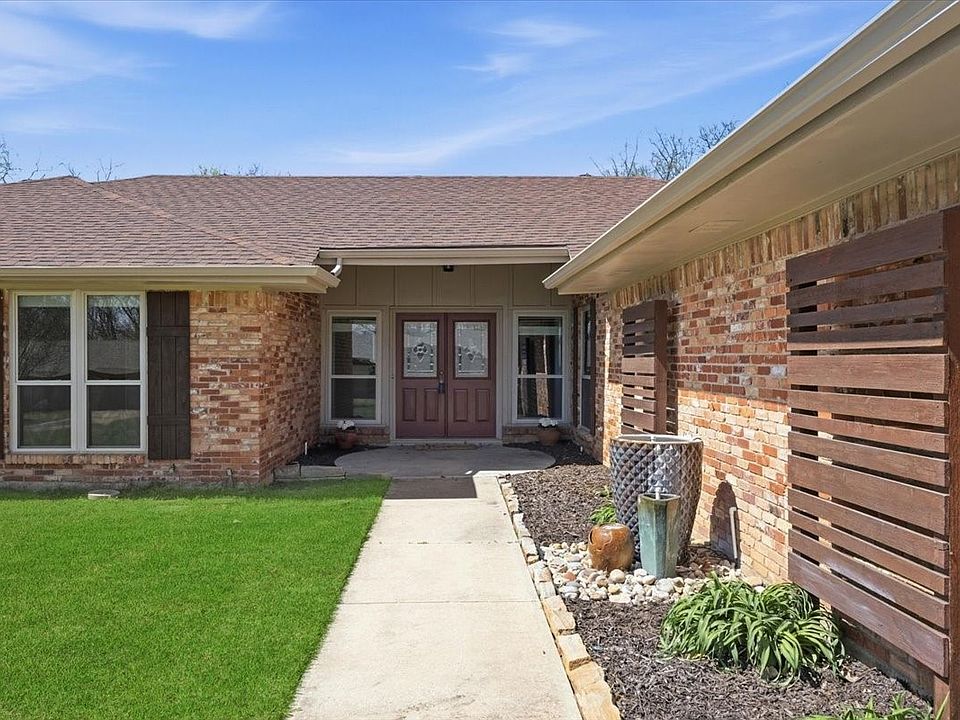 1st image of 3613 Harber Dr