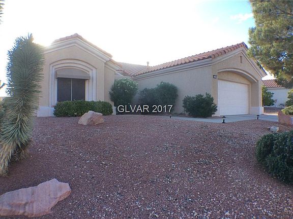 2nd image of 2620 Youngdale Dr
