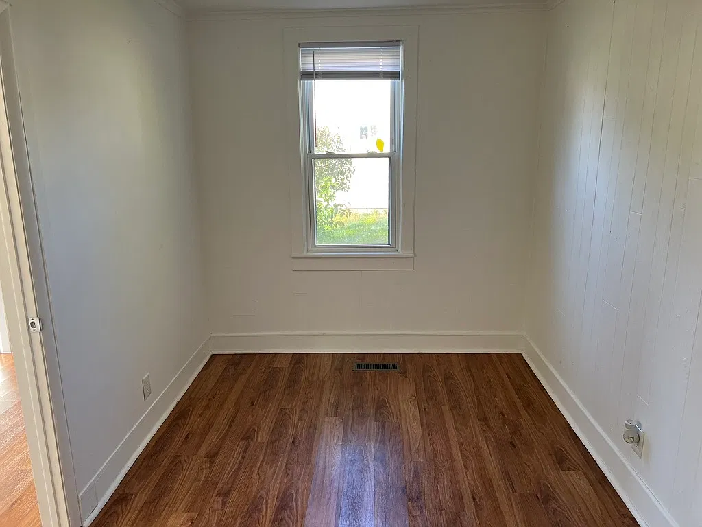 1 bed, 1000 sqft, $900 — Photo 4