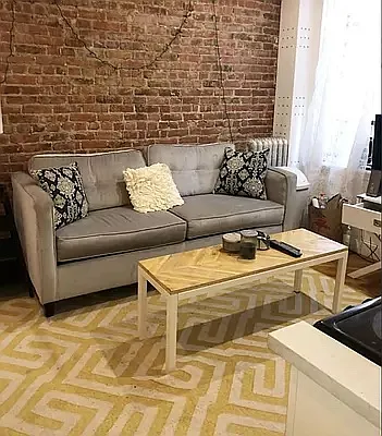 Rented by Compass | media 9