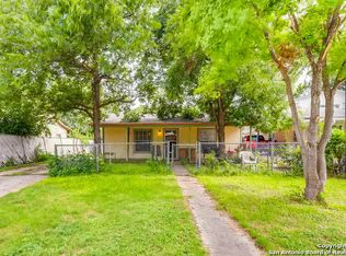 927 Cantrell Dr, San Antonio, TX 78221