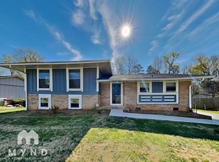 509 King Arthur Dr, Gastonia, NC 28056