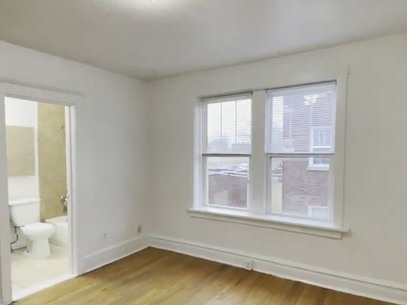 4th image of 5008 Virginia Ave