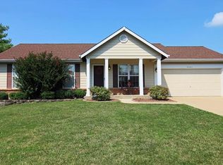 3001 Almond Tree Dr, Saint Peters, MO 63376