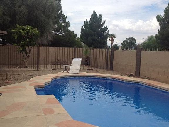 3rd image of 10226 W Monterosa St