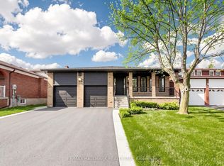 44 Beamsville Dr, Toronto, ON M1T3S2