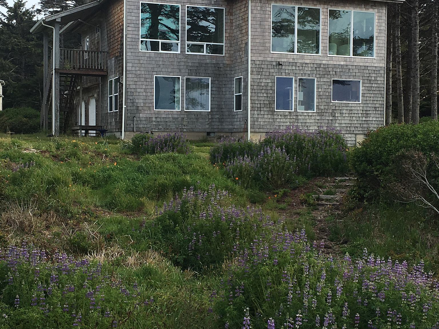 90011 Cape Arago Hwy, Coos Bay, OR 97420 Zillow