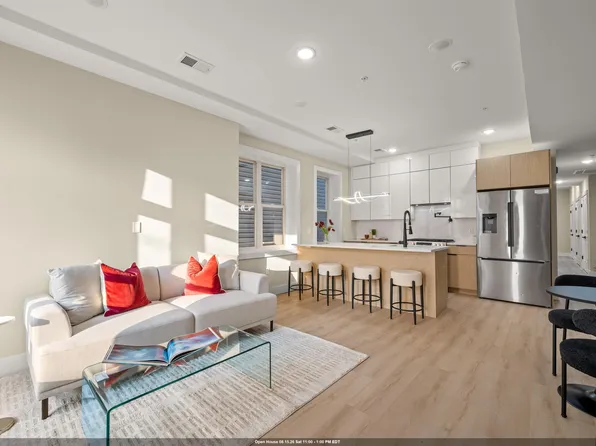 30 Cambridge Avenue image 1 of 18