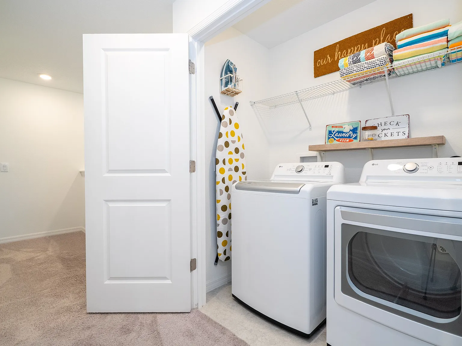 3 bed, 2.5 bath, 1653 sqft, $2,500 — Photo 4