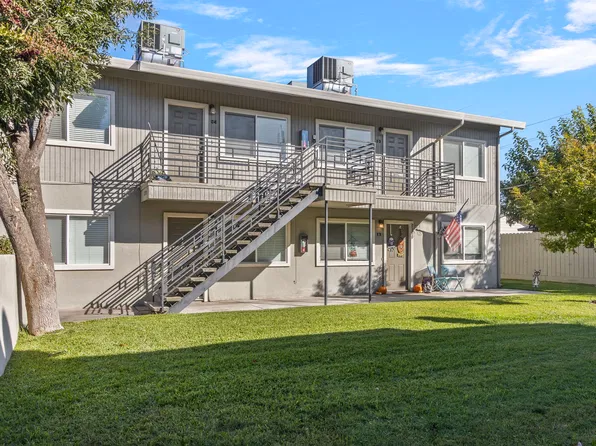 3110 College Ave APT A, Merced, CA 95340