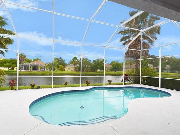 3rd image of 1025 Meadow Breeze Ln