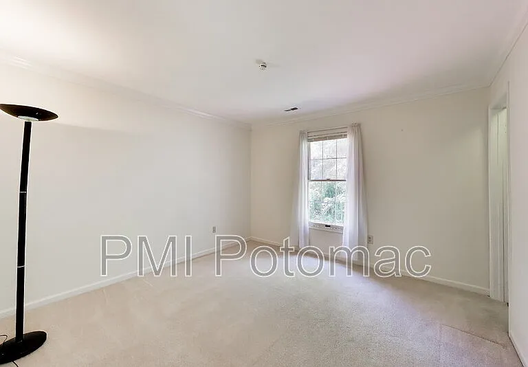 14672 Brougham Way — Photo 44