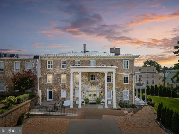 411 N Loudoun St APT 202, Winchester, VA 22601