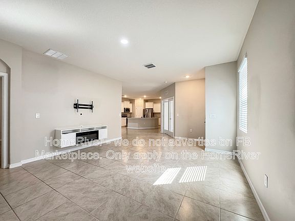 4th image of 7899 Stonebrook Cir