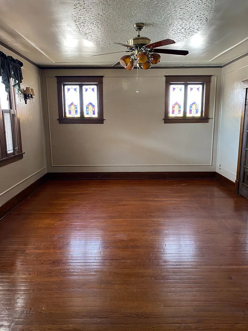 Three Bedroom 1/2 Duplex in Alton — Photo 4