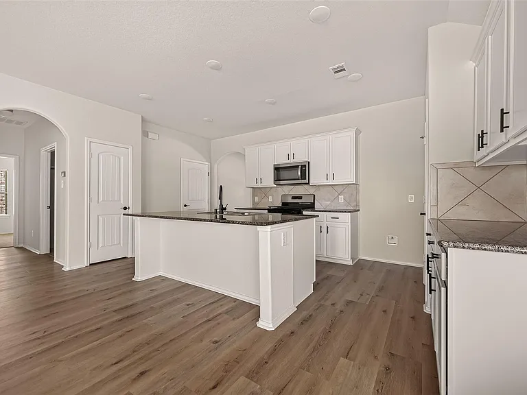 3314 Karleigh Way — Photo 18