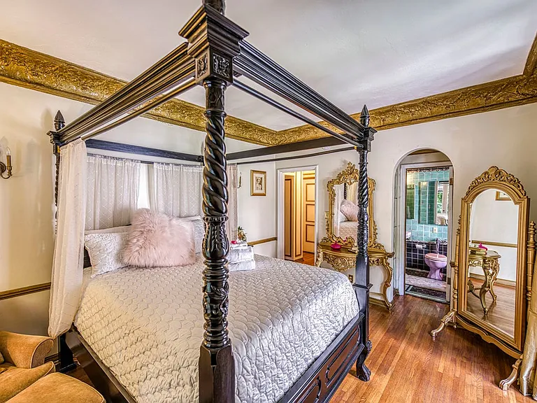 Los Altos A Legendary Residence at 4121 Wilshire Blvd — Photo 46