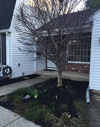 4th image of 49 King Philip Ave
