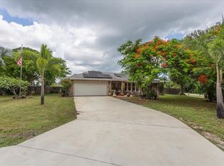 699 SE Chapman Ave, Port Saint Lucie, FL 34984