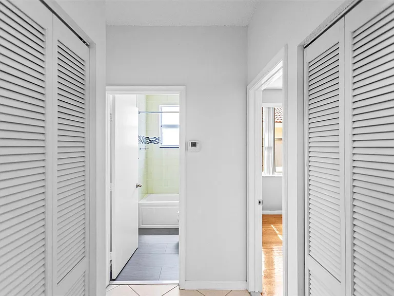 15250 SW 49th Ct — Photo 27