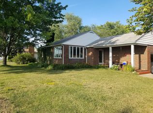 4225 Abbott Rd, Orchard Park, NY 14127