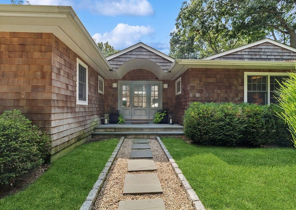 1st image of 36 Woodland Dr