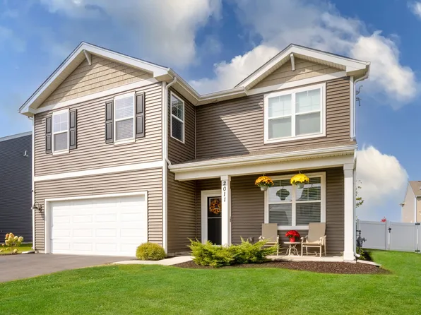 2011 Magnolia Ln, Wonder Lake, IL 60097