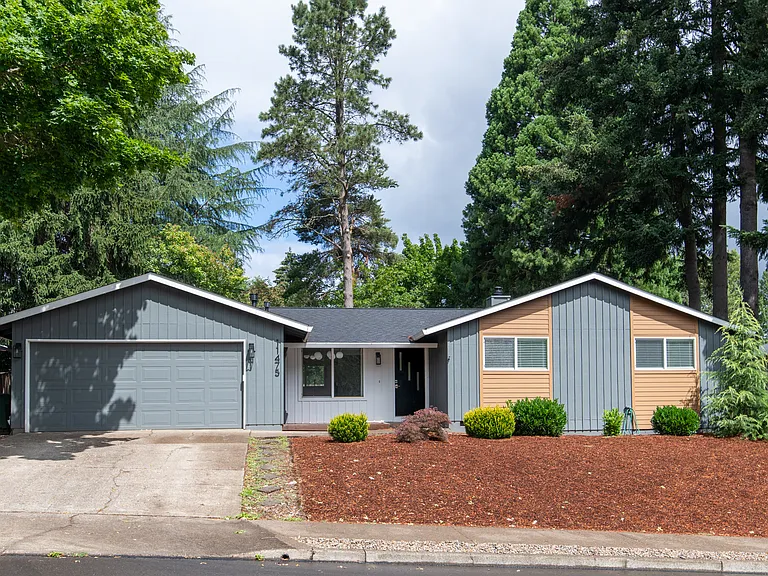 11475 SW Springwood Dr — Photo 1