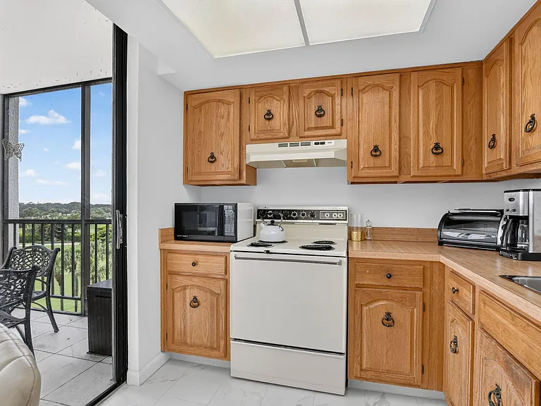 6895 Willow Wood Dr #1065 — Photo 11