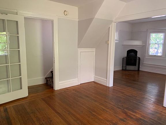 Dining room - view of door to upstairs bedroom and living room
