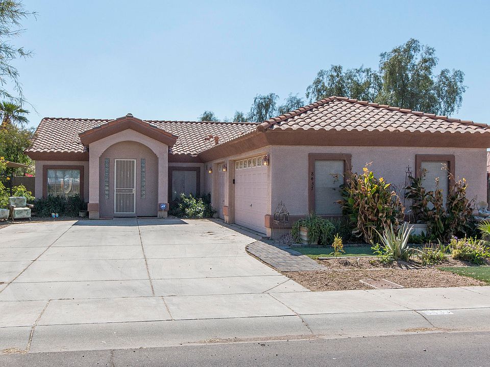 1st image of 8437 W Avalon Dr