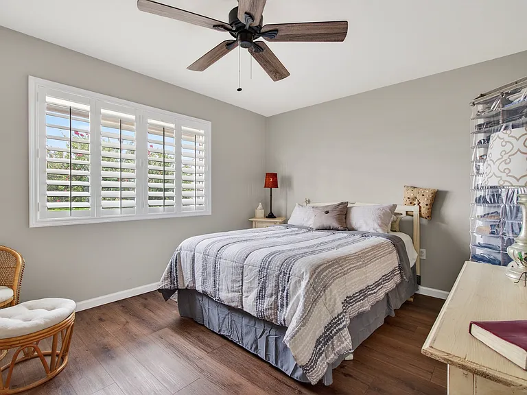 10135 W Andover Ave — Photo 28