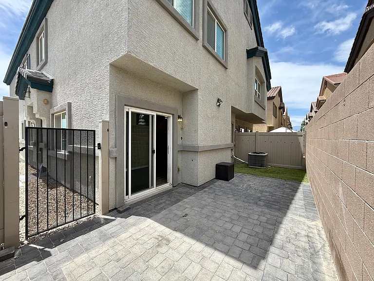 4640 Fuchsia Nights Ave #103 — Photo 30