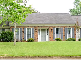 7969 Cross Ridge Dr, Germantown, TN 38138