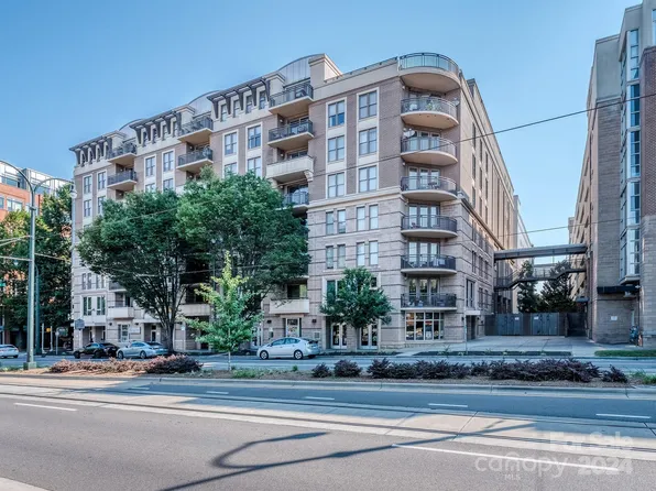 718 Trade St #703, Charlotte, NC 28202