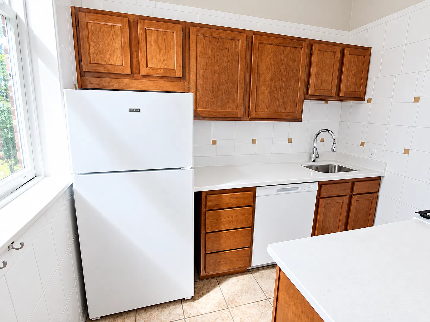 1 bed, 650 sqft, $1,725 — Photo 4