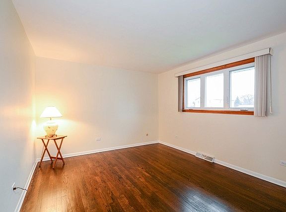 5th image of 8800 McVicker Ave