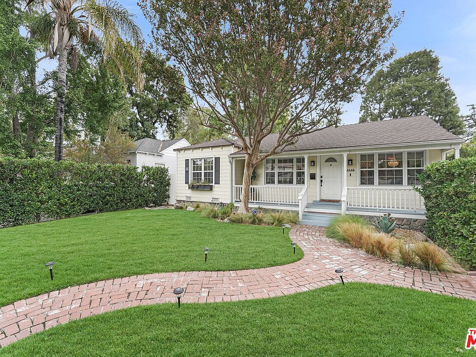 1st image of 4648 Camellia Ave