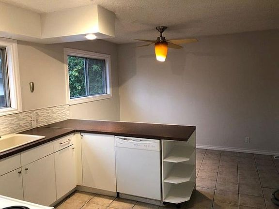 5th image of 8 Sterling St